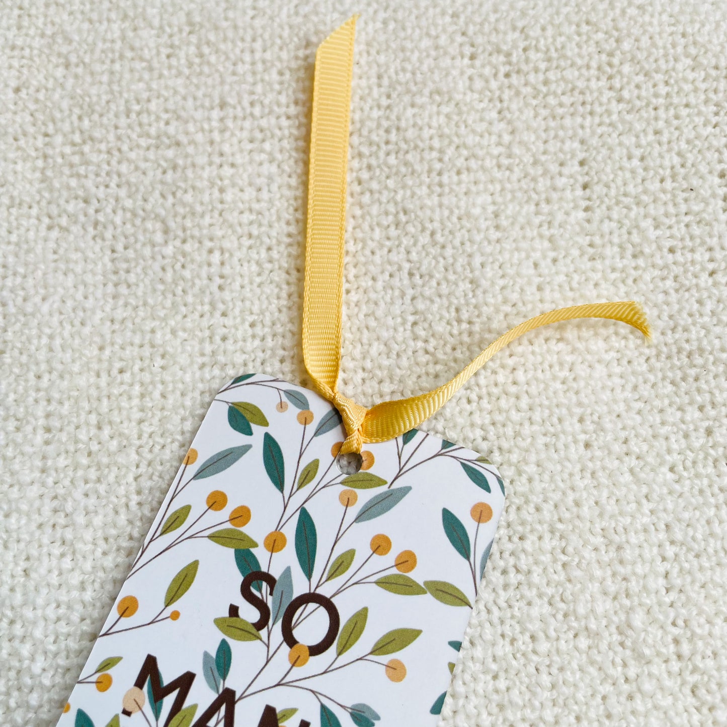 So many books so lil' time ~ Illustrated Bookmarks