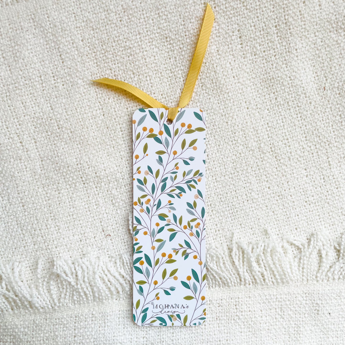So many books so lil' time ~ Illustrated Bookmarks