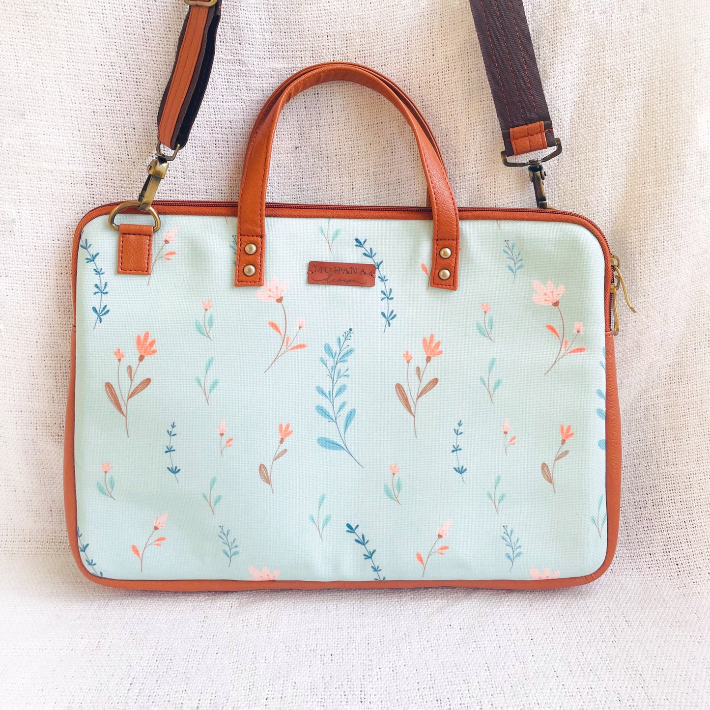 Tropical Dreams Classic Laptop Bags ~ 15 inch